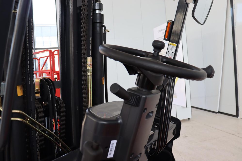 TAILIFT 3.5 Ton Lityum Akülü Forklift - Görsel 7