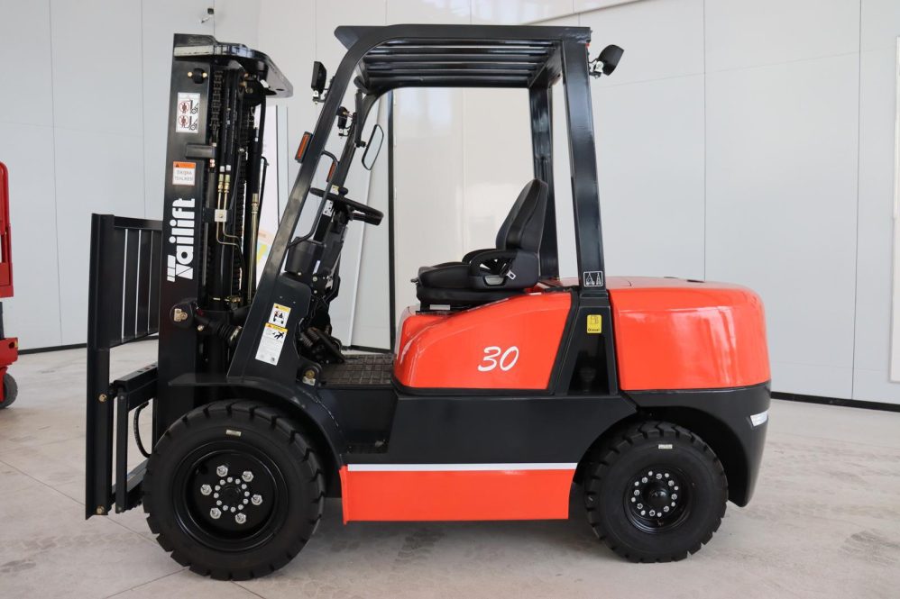 TAILIFT 3.5 Ton Lityum Akülü Forklift - Görsel 5